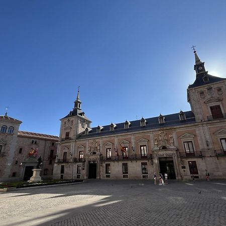 Dplace To Be - Amazing Apartments In Historic Center Madrid Exterior photo