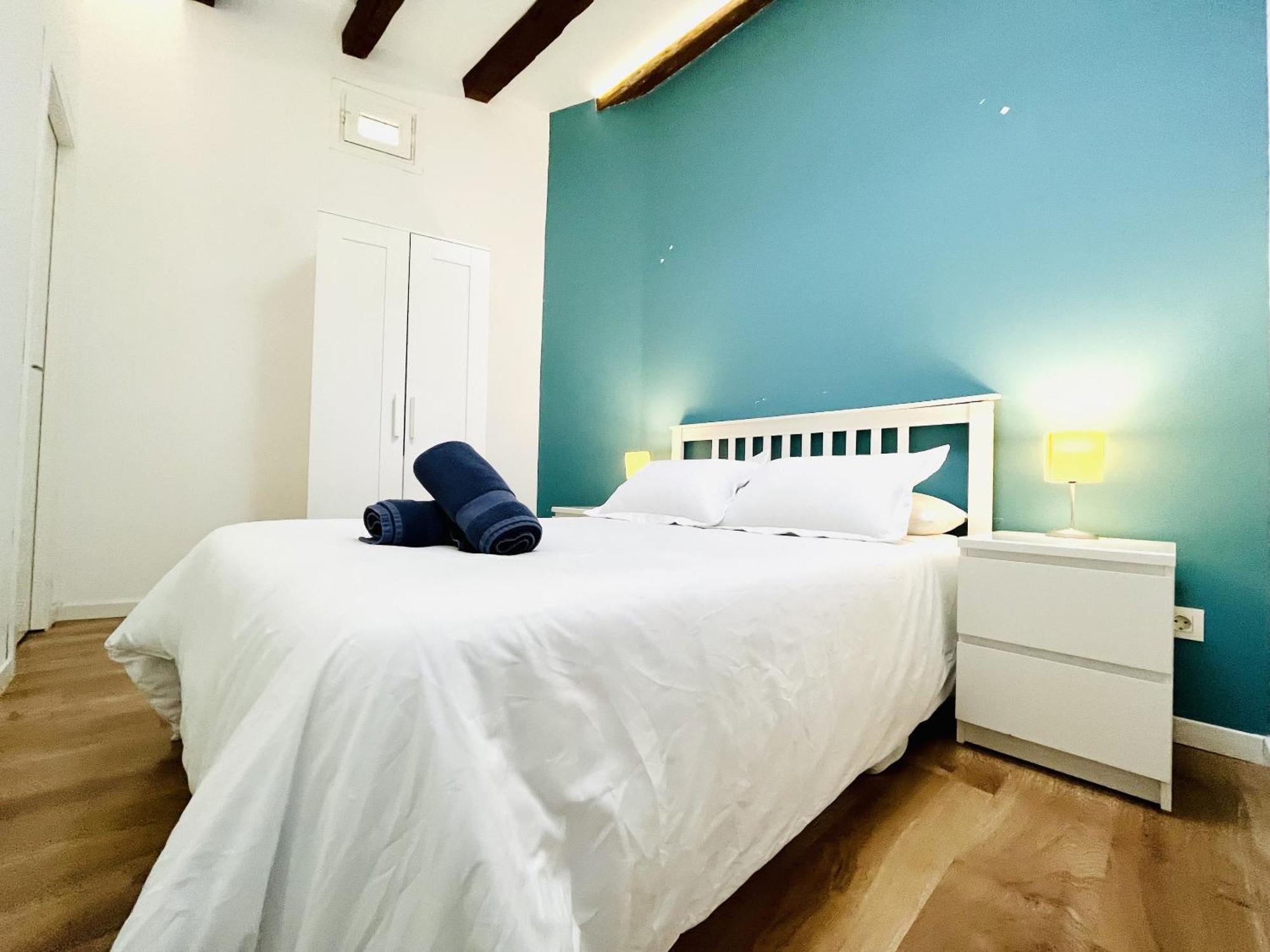 Dplace To Be - Amazing Apartments In Historic Center Madrid Exterior photo